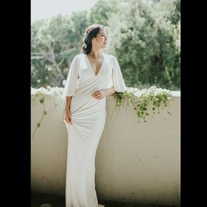 White capelet gown dress size medium